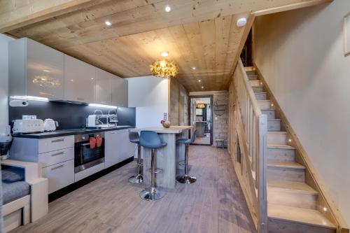 CHANTELOUVE Tres bel appartement avec une jolie Vue