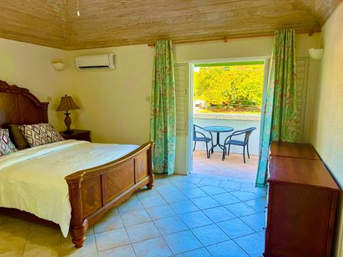 Postel nebo postele na pokoji v ubytování Beach Life Villa