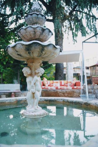 Πισίνα στο ή κοντά στο Beit Melhem