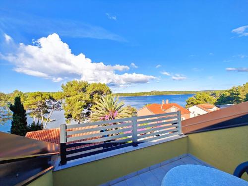 Apartments Mali Losinj - Poljana