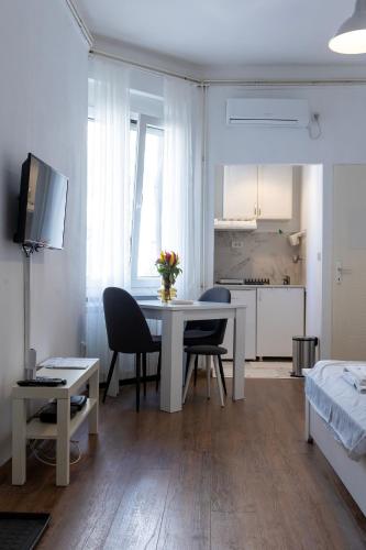Cuina o zona de cuina de DOWNTOWN STUDIO AP
