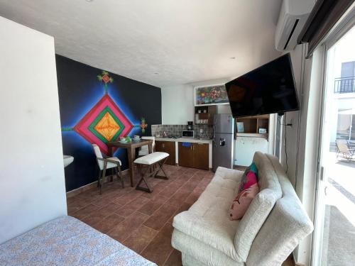 Kuchyň nebo kuchyňský kout v ubytování villa beach and art