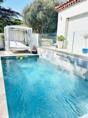 Villa moderne avec piscine Bali et jacuzzi