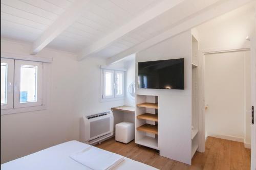 Solo Bianco Suites