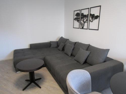 Afbeelding uit fotogalerij van Ferienwohnung DNA in Friedrichshafen