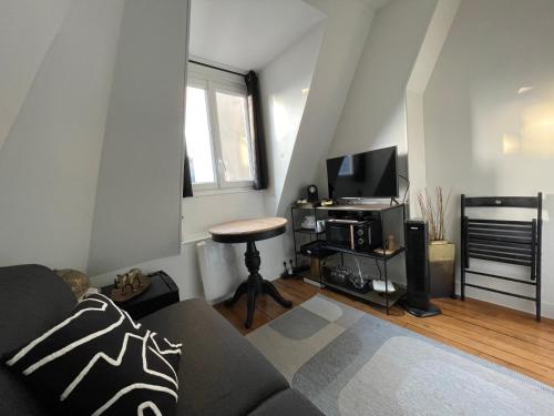 Studio cosy 17e Arc de Triomphe et champs Élysées