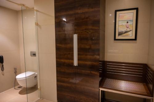 Grand Kakinada by GRT Hotelsにあるバスルーム