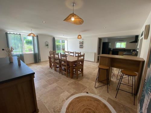 Kuchyň nebo kuchyňský kout v ubytování Maison du bonheur