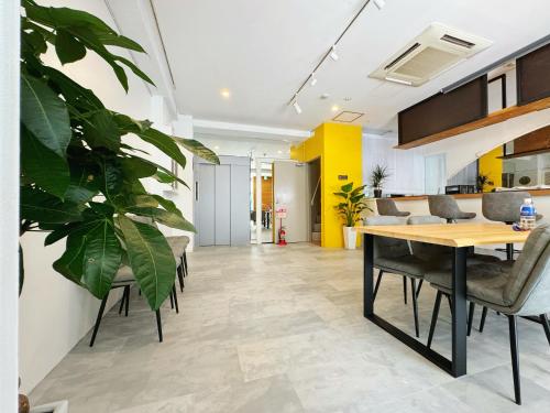 Sunnice hostel Central Shinsaibashi Walk to Dotonbori Easy Kyoto & Nara