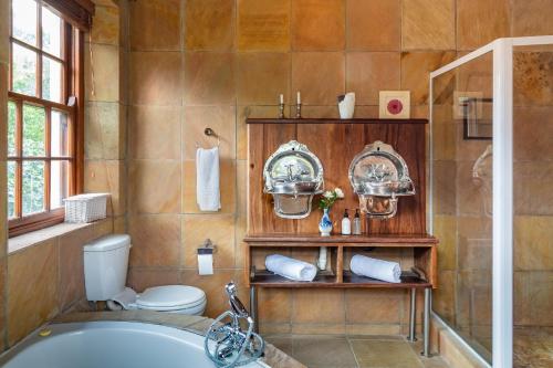 Un baño de Mountain Manor