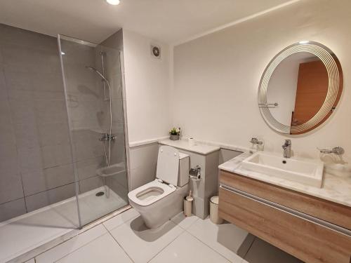 Phòng tắm tại Apartment at Marassi