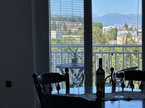 Vista general d'una muntanya o vistes d'una muntanya des de l'apartament
