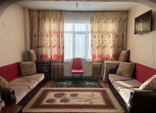 Posezení v ubytování Men's Hostel in Fatih, Istanbul
