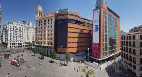 Estudio en Callao, 4 personas