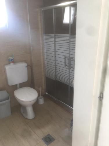 Bilik mandi di Loka apartment Strumica