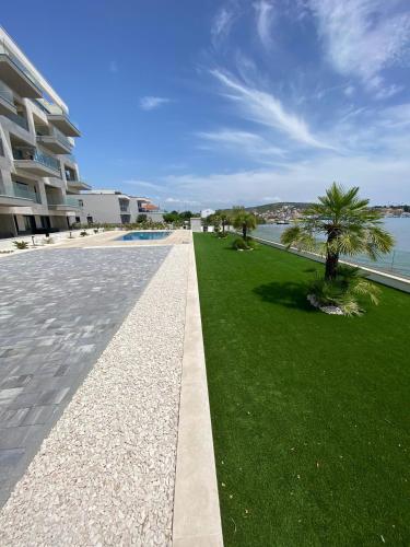 Royal Dutch 10 Trogir