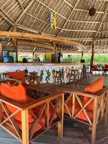 Restoran või mõni muu söögikoht majutusasutuses TIKI Beach Club & Resort