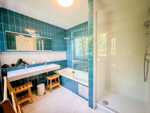 Koupelna v ubytování Ferienhaus mit Aussicht