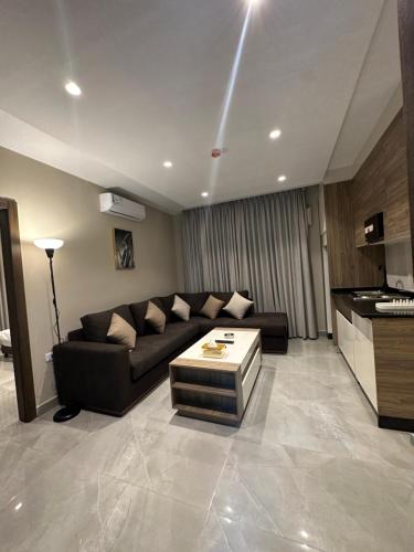 Chic Apartments For Rent ave2-9