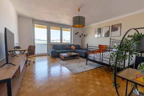TAMLiving Zentrum Luxus Messe WIFI Traumaussicht Sunrise&Sunset