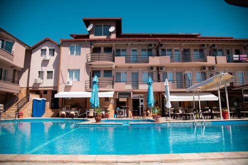 Gallery image of Hotel Istatov in Nov Dojran