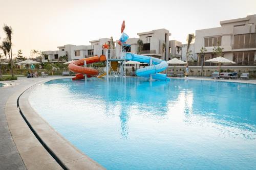Πισίνα στο ή κοντά στο Apartment in Sun Capital Compound