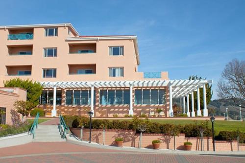 Gallery image of Diamond - San Luis Bay Inn - ST in Avila Beach