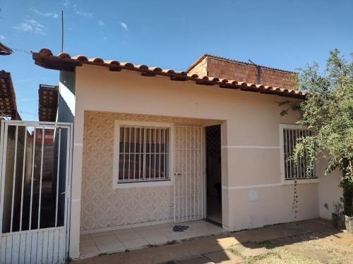 Το κτήριο όπου στεγάζεται  η παραθεριστική κατοικία