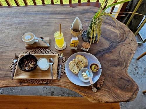 Jídlo v rezortu nebo okolí