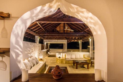 Ruang duduk di Cinnamon House by The Serendipity Collection