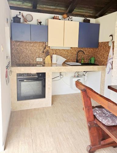 Dapur atau dapur kecil di Apartments Morje