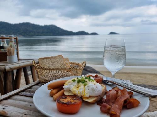 Naturlandskabet i nærheden af villaen
