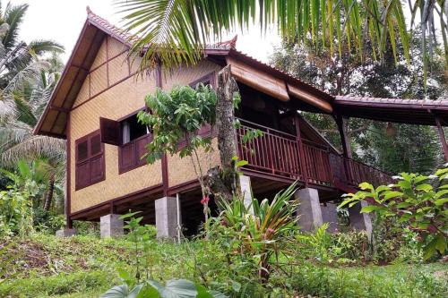 Сад в JungleHavenBali - Private and Nature Stay