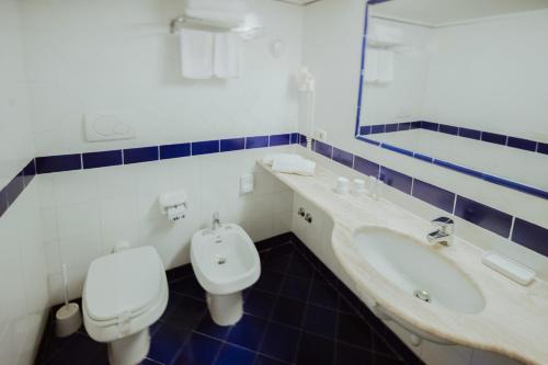 Koupelna v ubytování Hotel Continental Mare