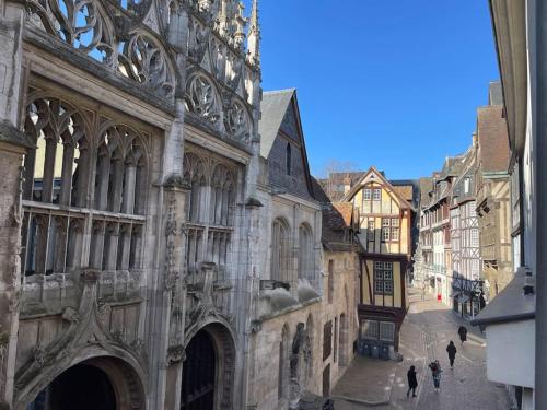 Rouen centre - 6 pers - vue Cathédrale
