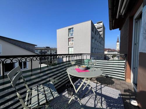 Feine 2-Zimmer Dachgeschoßwohnung