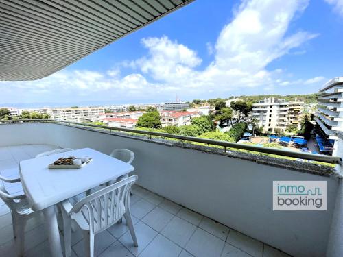 Beach Arquus Family Salou , climatizado y con piscina