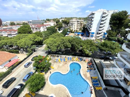 Beach Arquus Family Salou , climatizado y con piscina