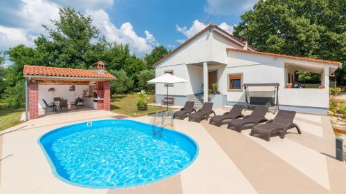 Villa Zivolic by Villas Holiday