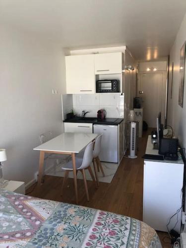 Nice flat St Germain en Laye centre 30 minutes to Paris