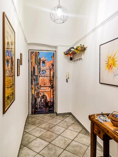Foto dalla galleria di Garibaldi 57 a Loano