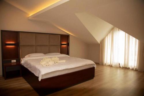 Imagem da galeria de Hotel Oferta em Prizren