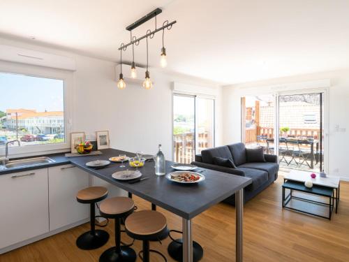 Posezení v ubytování Apartment La Pergola by Interhome