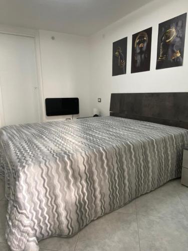 Postel nebo postele na pokoji v ubytování Lucry s Little house