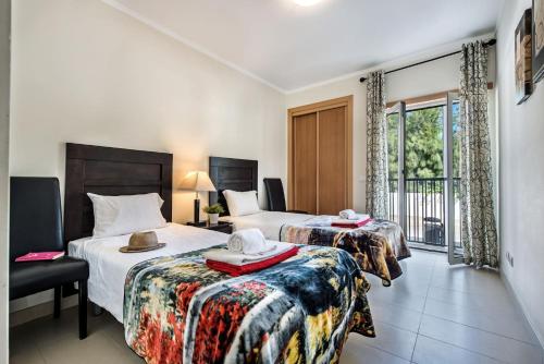 Apartment Patricia-Dining Patio & Swimming Pool