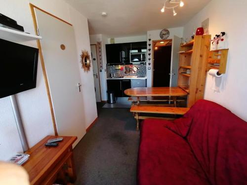 Appartement rénové 4 pers · Ski aux pieds · Balcon - FR-1-181-2486