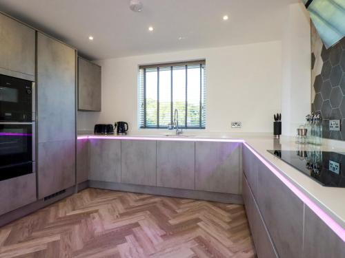 Dapur atau dapur kecil di Carnon Gwel, Devoran