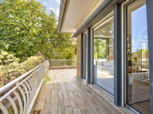 Maison avec Jardin et Terrasses, à 10 Min de la Plage, 6 Ch, 12 Pers, WIFI, Proche Commerces