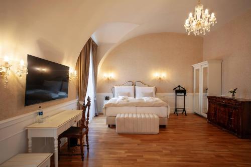 Postel nebo postele na pokoji v ubytování GOYA Vitality Hotel