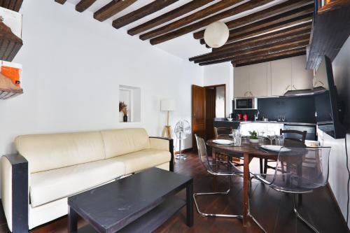 Appartement Quartier Saint Marcel Free Netflix